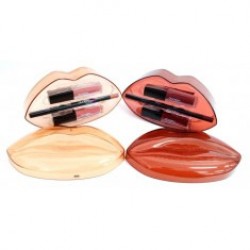 Gloss y delineador permanente